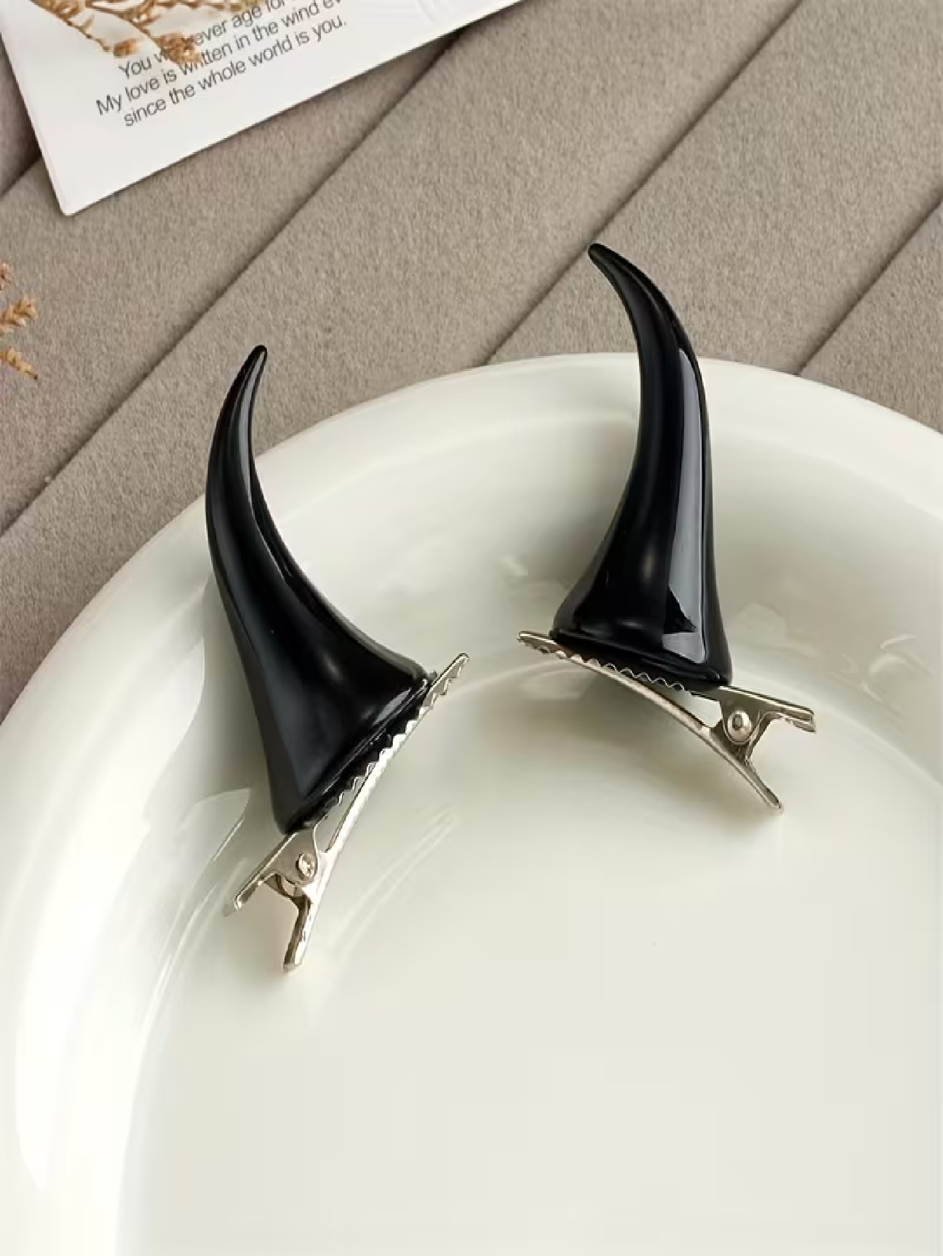 2-piece set, red horn hair cli - Resin Craft Ideas review and price