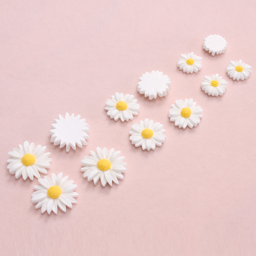50pcs/lot 9mm-22mm White Flat  - Flower Preservation Resin review and price